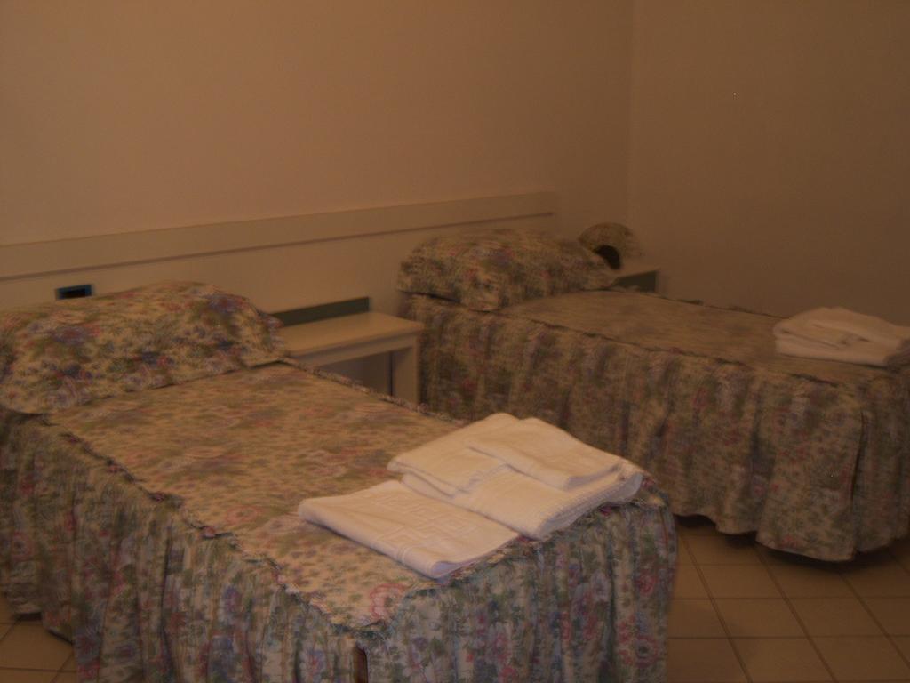 Nuovo Hotel Tripoli Settimo Vittone Номер фото