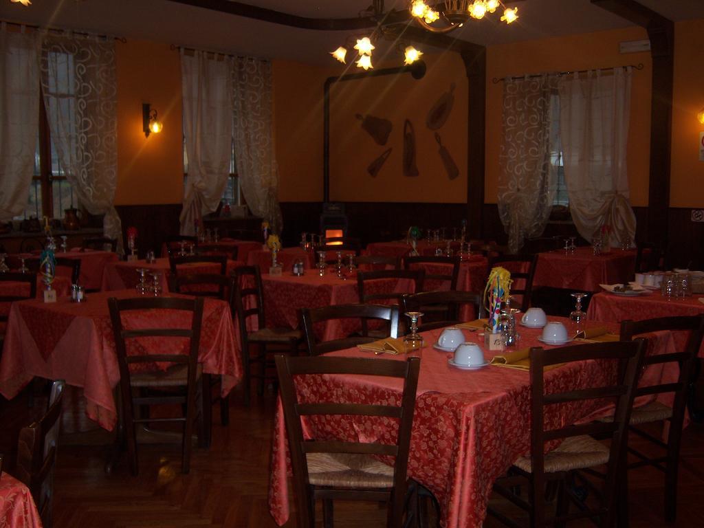 Nuovo Hotel Tripoli Settimo Vittone Экстерьер фото
